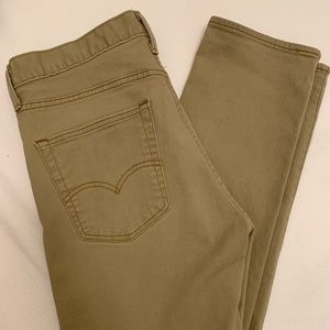 Levi Pants 32x30